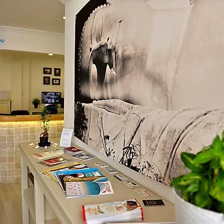 Hotel Minu