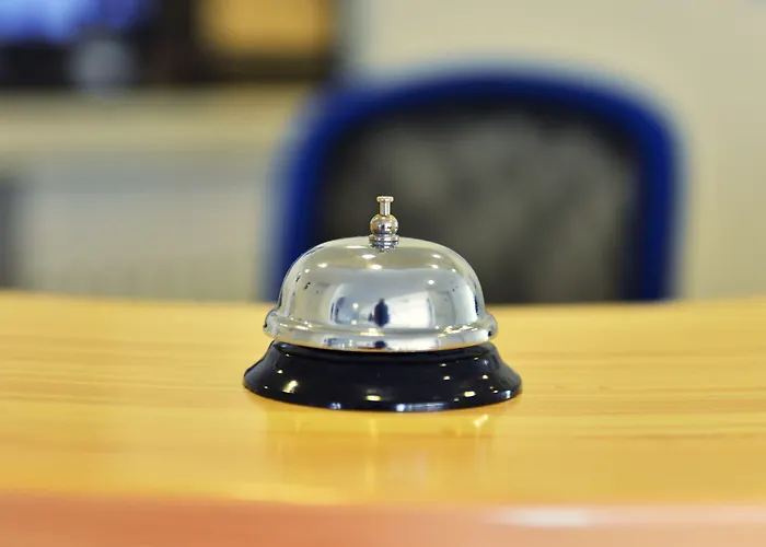 Minu 2* Φετιγιέ